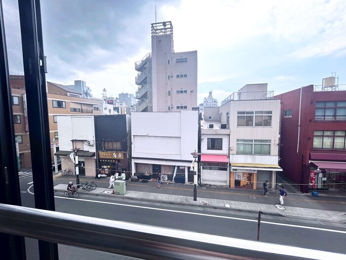 物件内観写真22　(室内からの展望)