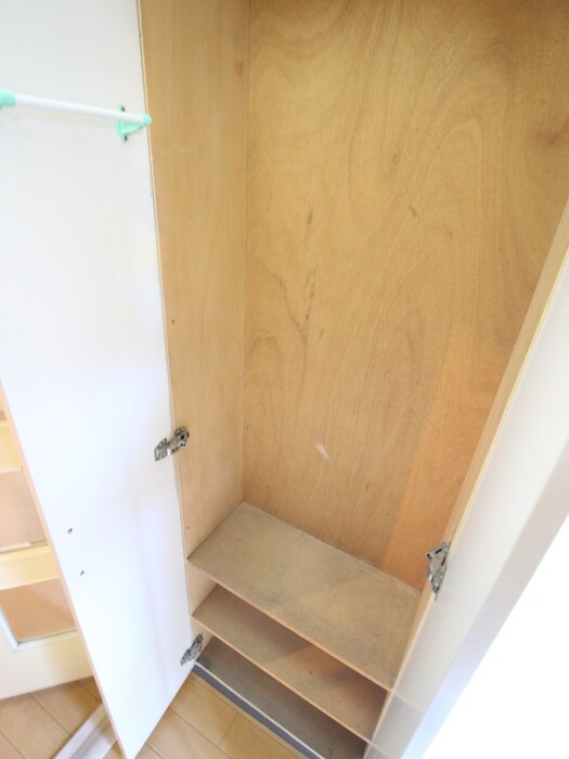 物件内観写真13　(収納)
