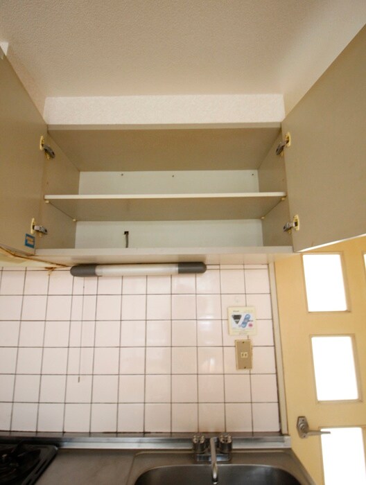 物件内観写真18　(収納)