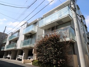 リファイン武蔵小杉外観写真