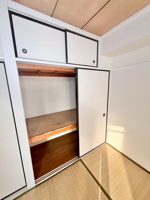 物件内観写真13　(収納)