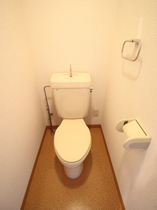 物件内観写真17　(トイレ)