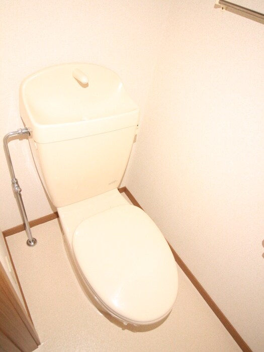 物件内観写真12　(トイレ)