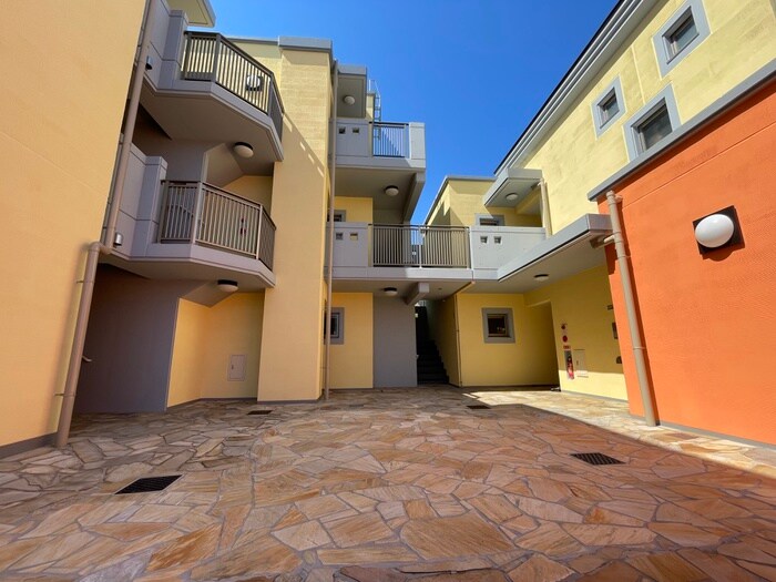 物件外観写真6　(外観写真)