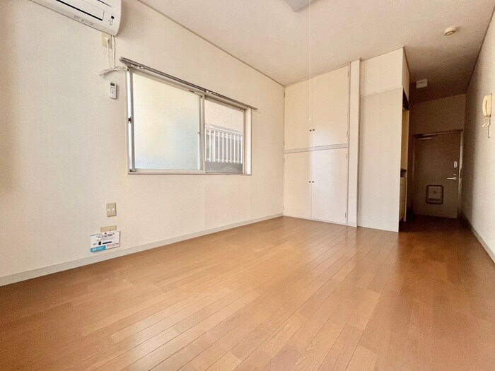 物件内観写真5　(居室)