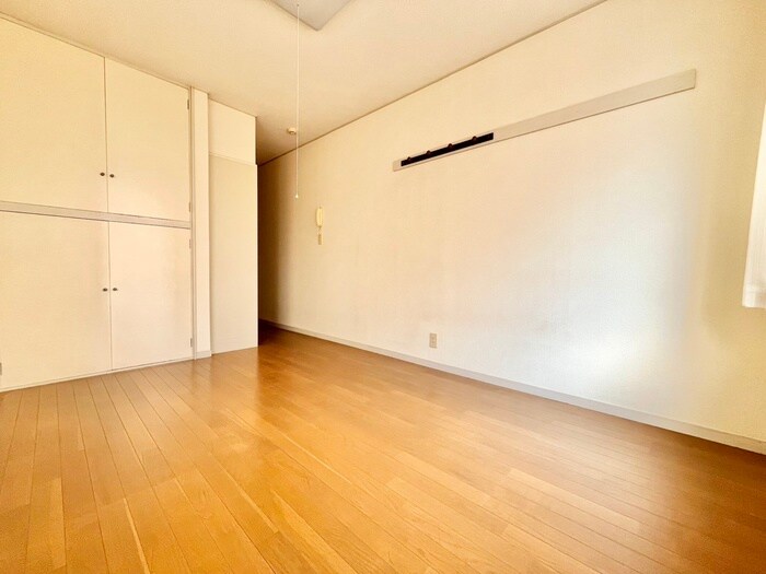 物件内観写真6　(居室)