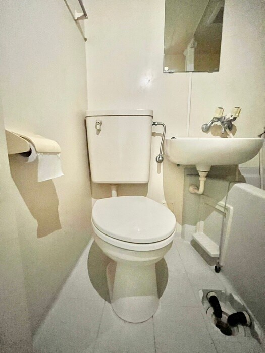 物件内観写真13　(トイレ)