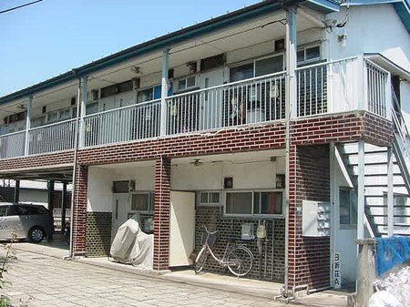 日新荘　Ａ外観写真