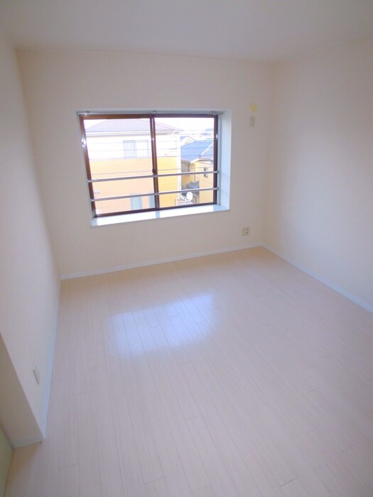 物件内観写真11　(内観写真)