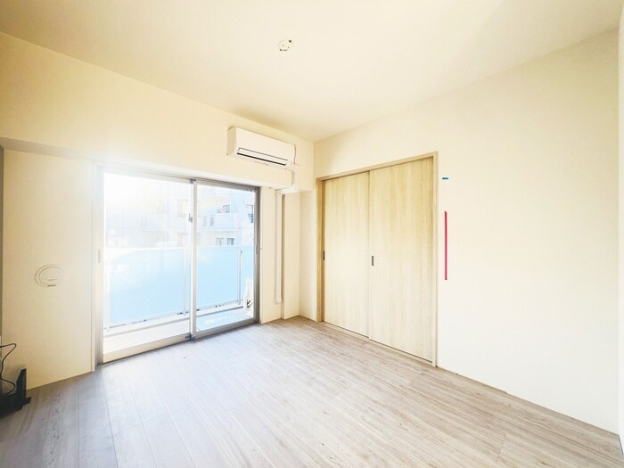 物件内観写真10　(居室)