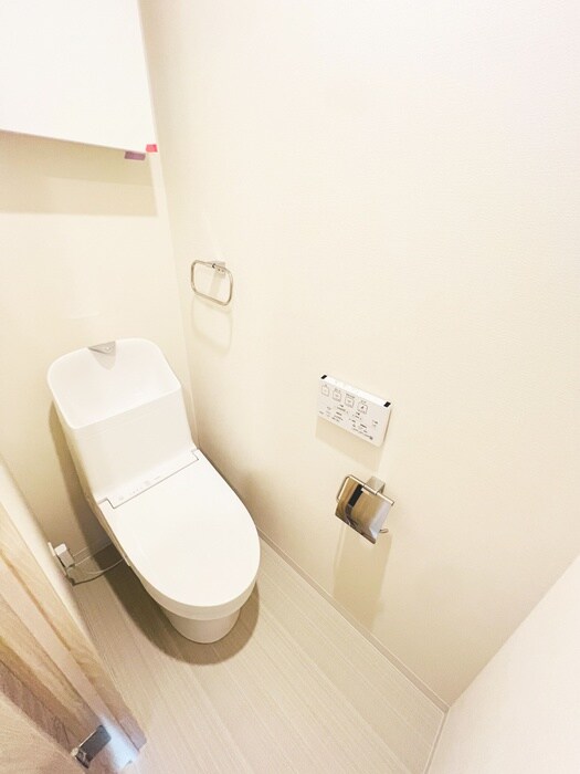 物件内観写真11　(トイレ)