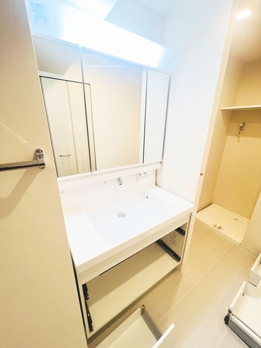 物件内観写真12　(洗面)