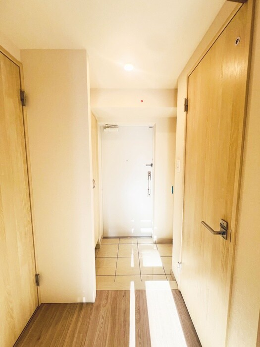 物件内観写真19　(廊下)