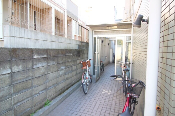 物件外観写真5　(建物設備)