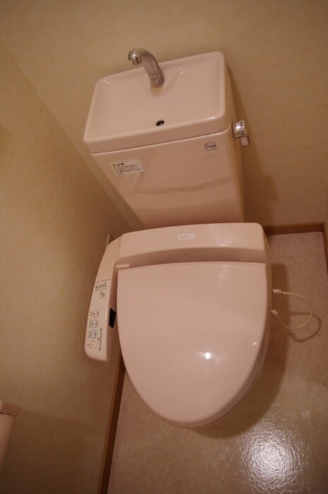 物件内観写真11　(トイレ)