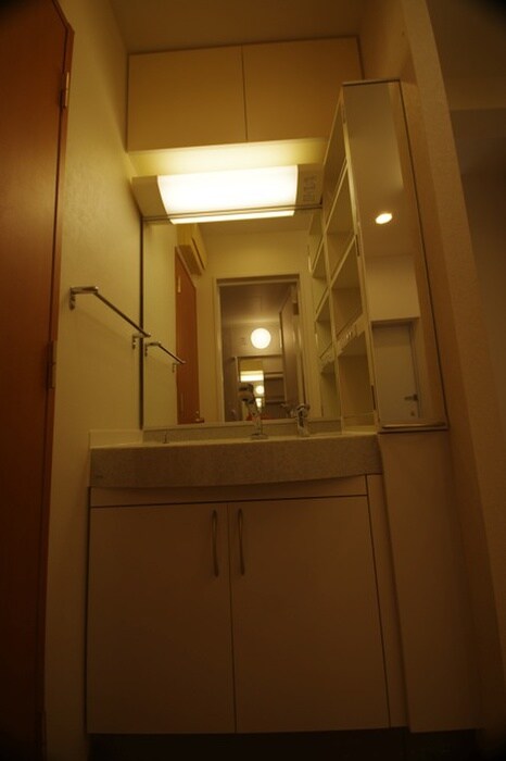 物件内観写真13　(洗面)