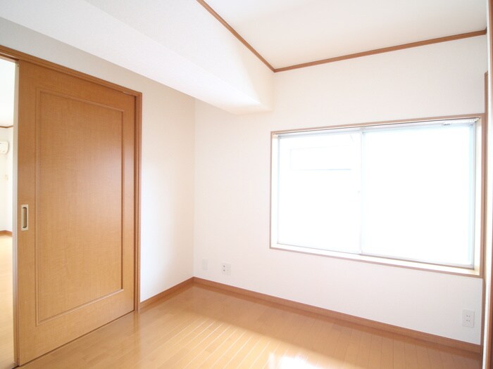 物件内観写真11　(居室)