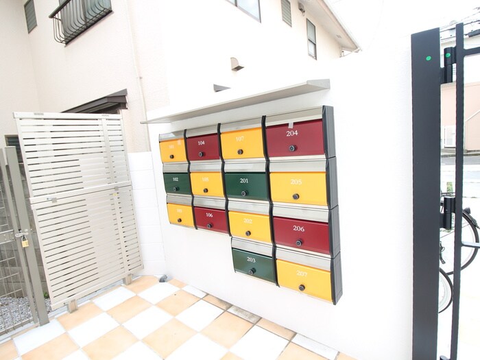 物件外観写真4　(建物設備)