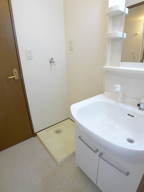 物件内観写真8　(洗面)