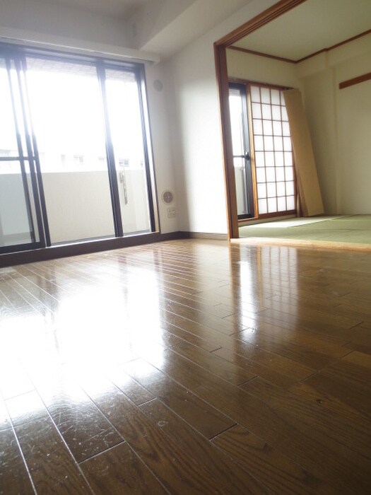 物件内観写真5　(居室)