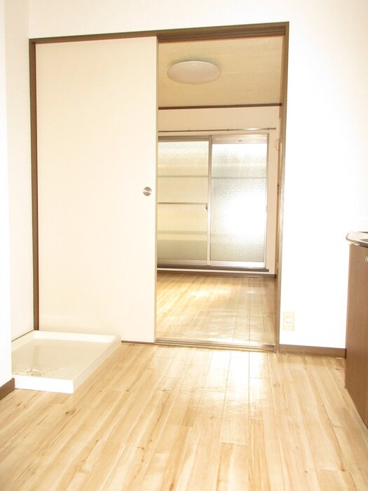 物件内観写真13　(居室)