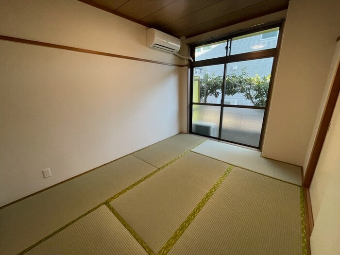 物件内観写真6　(居室)