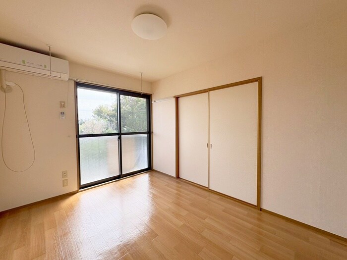 物件内観写真16　(居室)