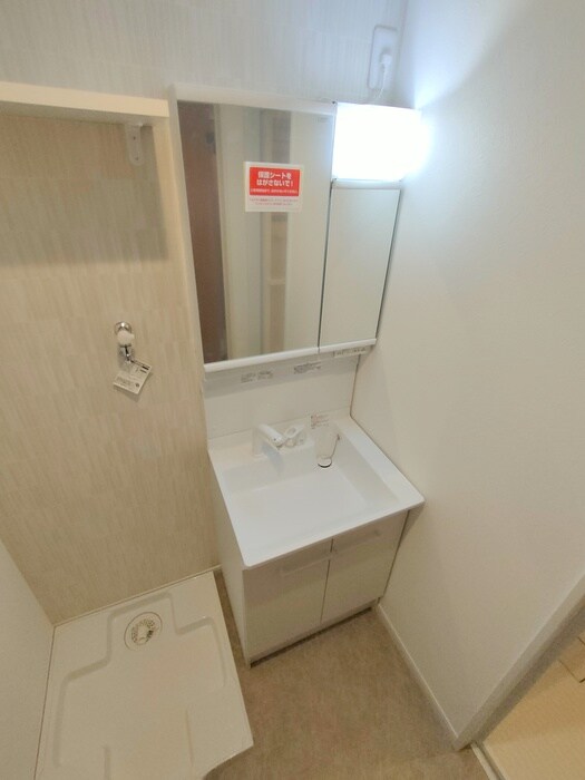 物件内観写真11　(洗面)