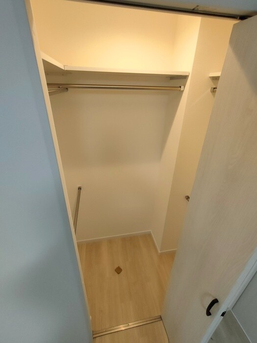 物件内観写真13　(収納)