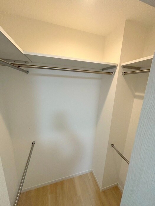 物件内観写真13　(収納)