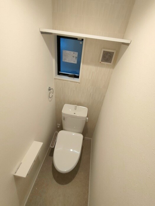 物件内観写真15　(トイレ)