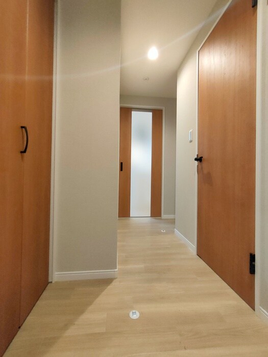 物件内観写真19　(廊下)