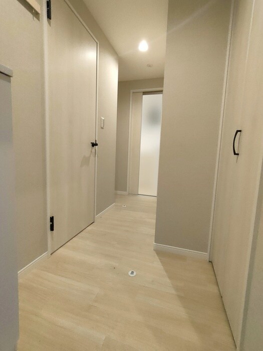 物件内観写真19　(廊下)