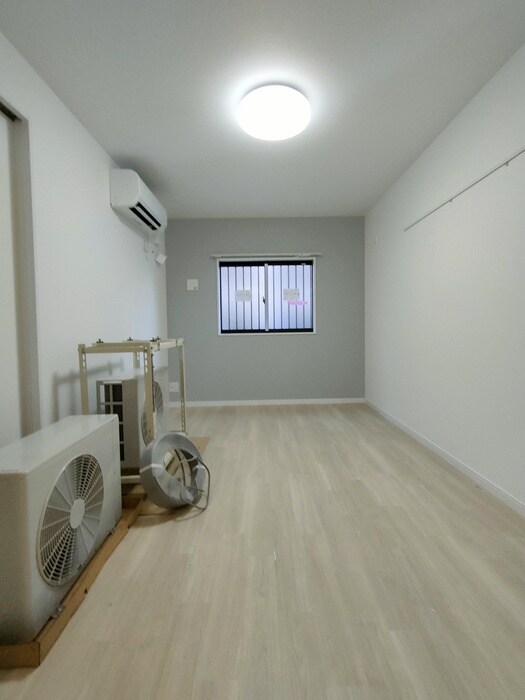 物件内観写真22　(居室)