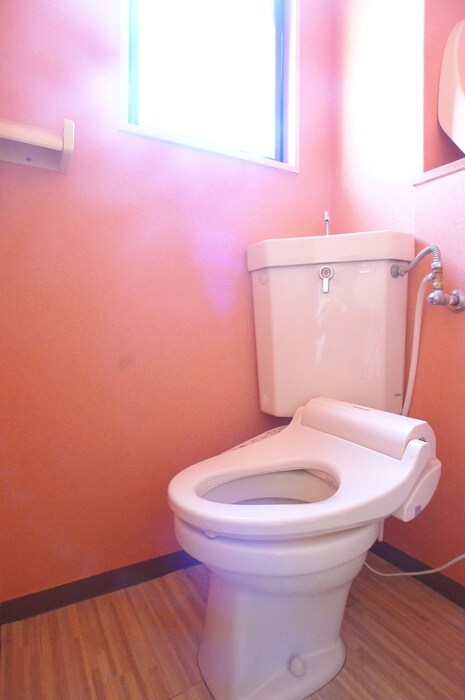 物件内観写真14　(トイレ)