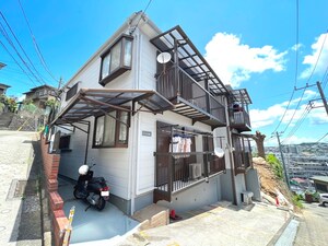 サンヒルズ春山外観写真