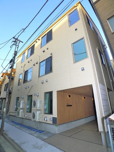 シャルム北千住外観写真