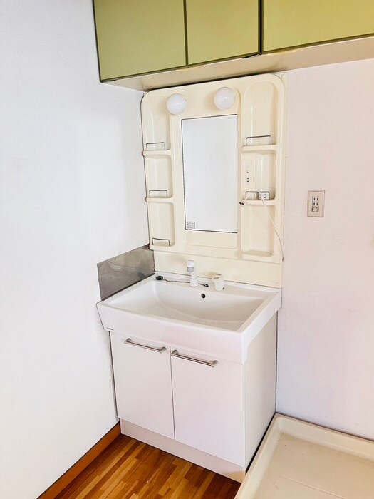 物件内観写真12　(洗面)