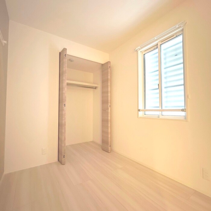 物件内観写真9　(居室)