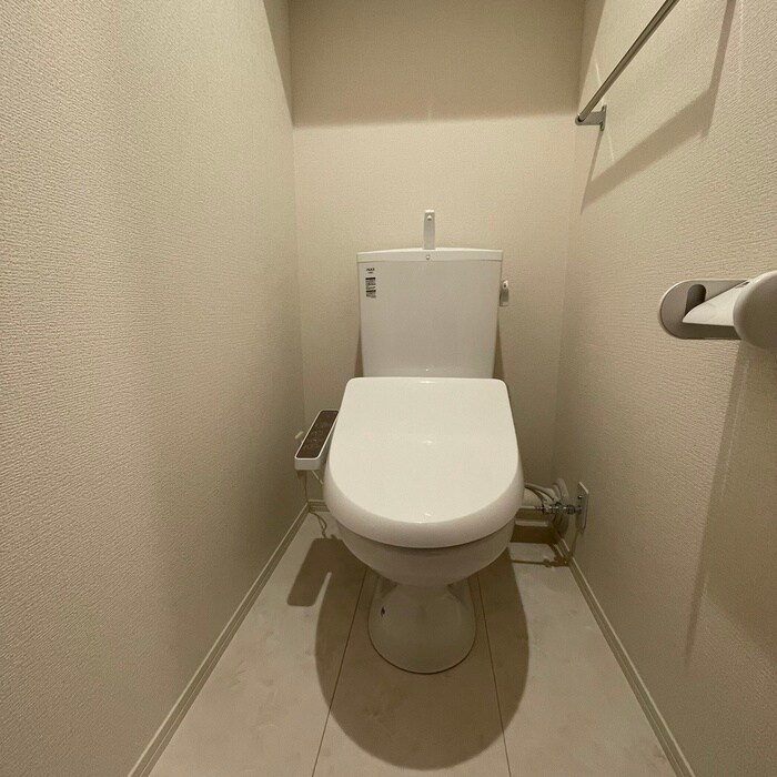 物件内観写真12　(トイレ)