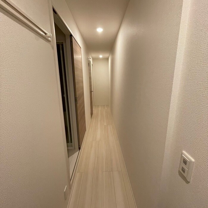 物件内観写真17　(廊下)