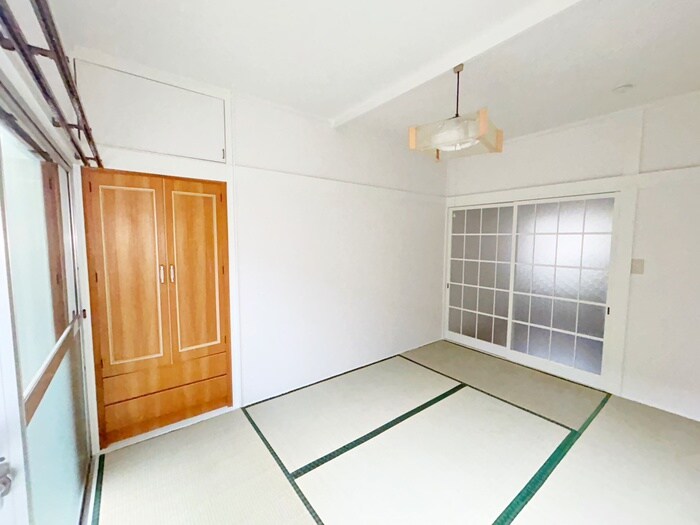 物件内観写真4　(居室)