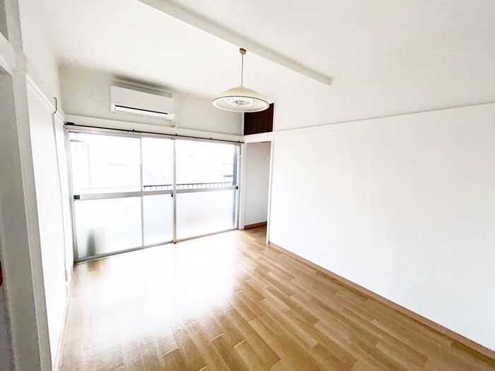 物件内観写真5　(居室)