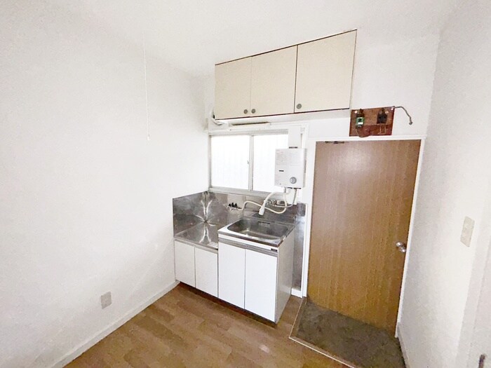 物件内観写真8　(キッチン)