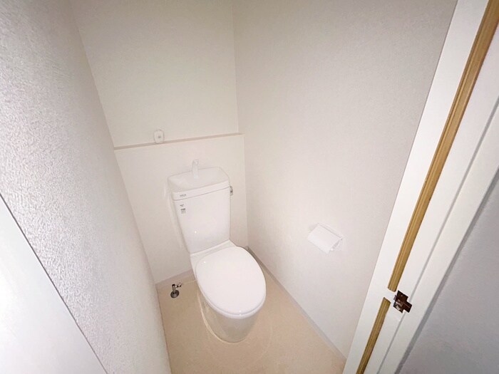 物件内観写真11　(トイレ)