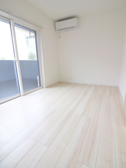 MELDIA東大宮Ⅳの内観写真