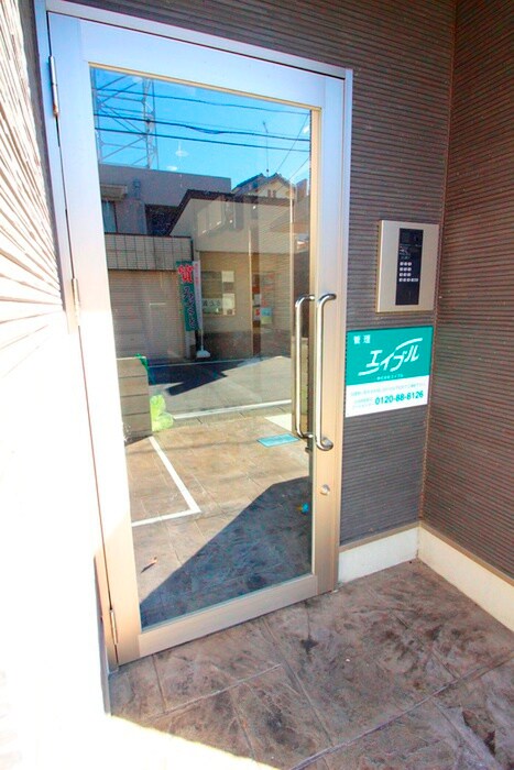 物件外観写真4　(エントランス部分)