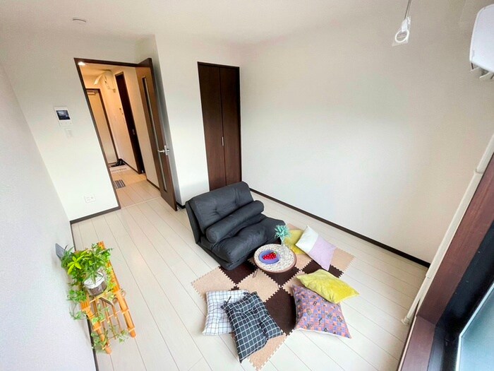 物件内観写真7　(居室)