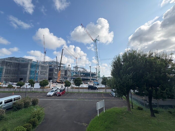 物件内観写真17　(室内からの展望)