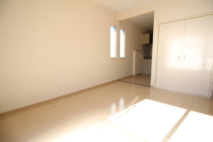 物件内観写真22　(居室)